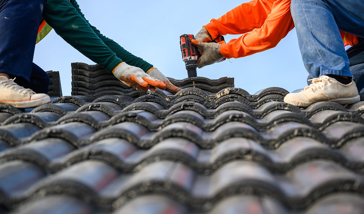Emerson Enterprises Unlimited LLC’s Comprehensive Roof Replacement Services: Ensuring Quality and Durability